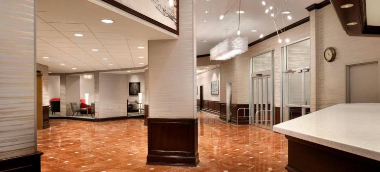 辛辛那提河畔雷迪森酒店(Radisson Hotel Cincinnati Riverfront)图片