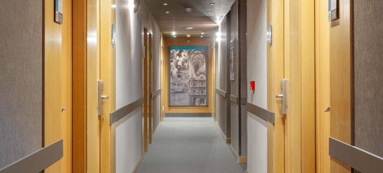 诺艾恩潘普洛纳宜必思尚品酒店(Ibis Styles Pamplona Noain)图片