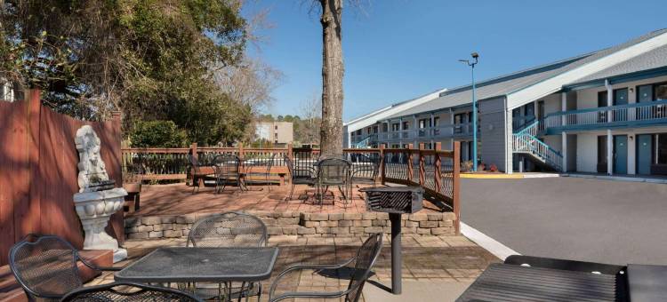 威尔明顿温德姆呗盟酒店(Baymont by Wyndham Wilmington)图片