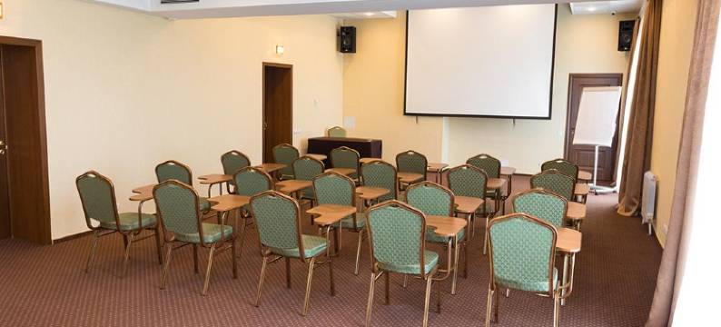 沃罗比为格力酒店(Vorob'Evyi Goryi Hotel)图片