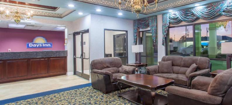 圣保罗戴斯酒店(Days Inn by Wyndham Saint Pauls)图片