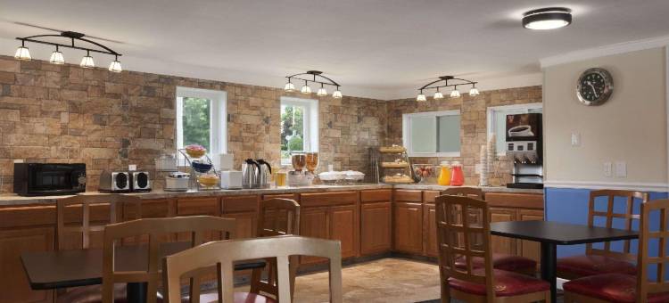 西雅茅斯/海恩尼斯科德角地区戴斯酒店(Days Inn by Wyndham West Yarmouth/Hyannis Cape Cod Area)图片