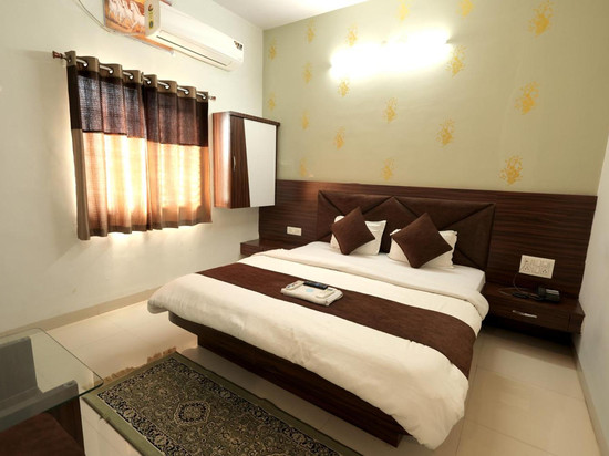 Hotel Shivalay Palace,Maheshwar