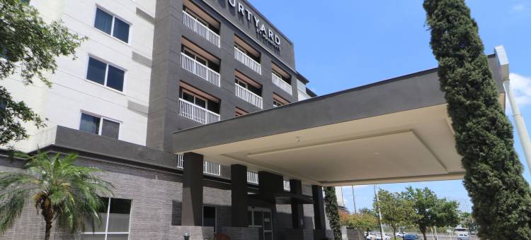 蒙特雷机场万怡酒店(Courtyard Monterrey Airport)图片