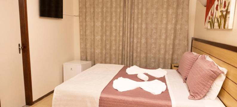 克罗尼尔皇宫酒店(Colonial Palace Hotel)图片