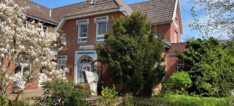 福赫尔尼布卢姆弗雷森霍夫酒店(Friesenhof Nieblum - Hotel Garni)图片