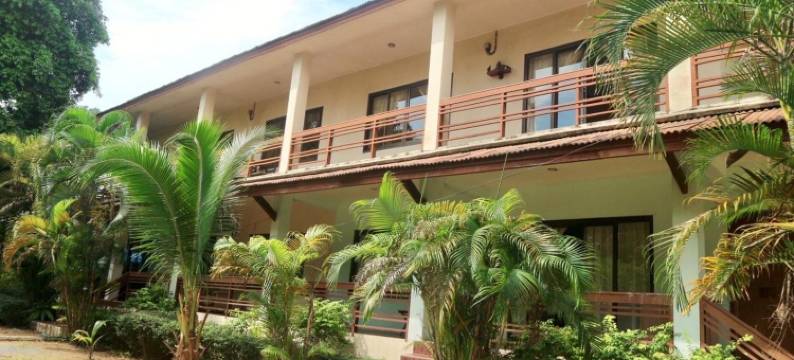 斯尼米之家公寓酒店(Baan Srinimit House & Apartment)图片