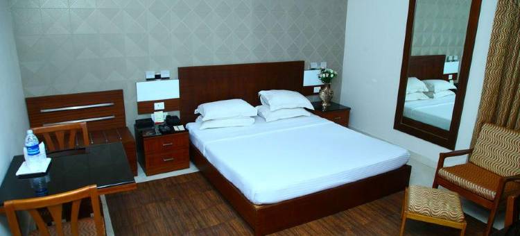 尼拉宫科兰酒店(Nila Palace)图片