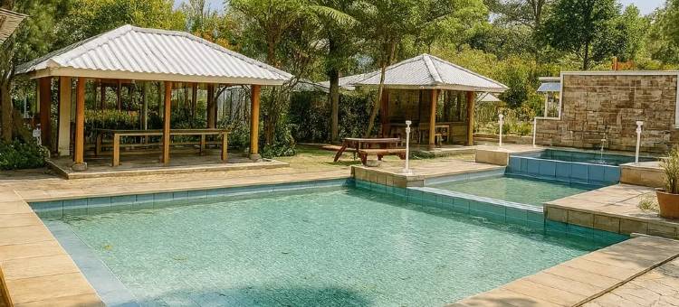 Aya Resort Ciater Near Sariater Hotspring图片