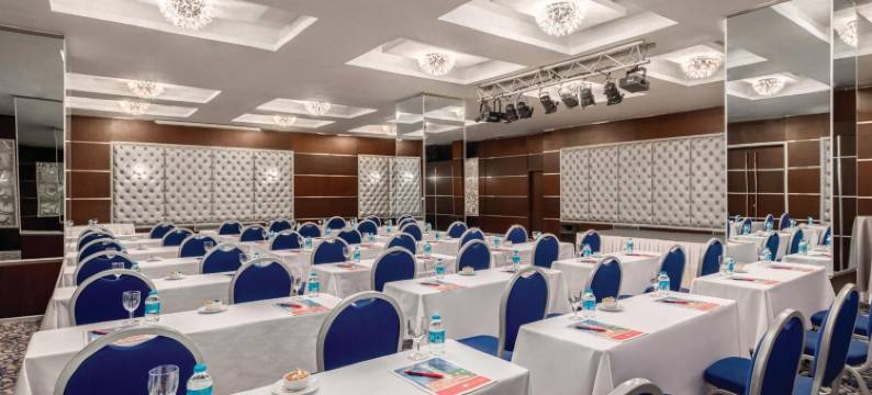 安卡拉温德姆华美达酒店(Ramada by Wyndham Ankara)图片