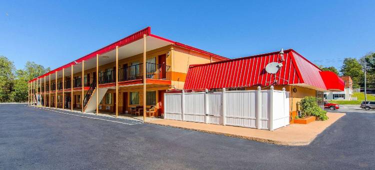 尼尔摩托斯比威伊克诺旅馆(Econo Lodge Near Motor Speedway)图片