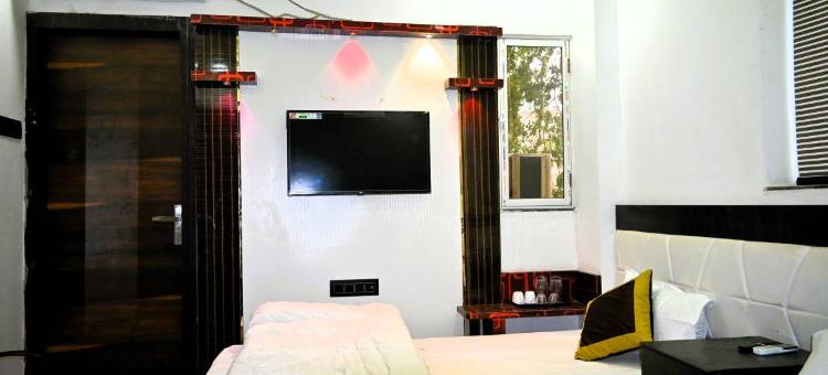 Rajmahal Premium Hotel & Banquet图片