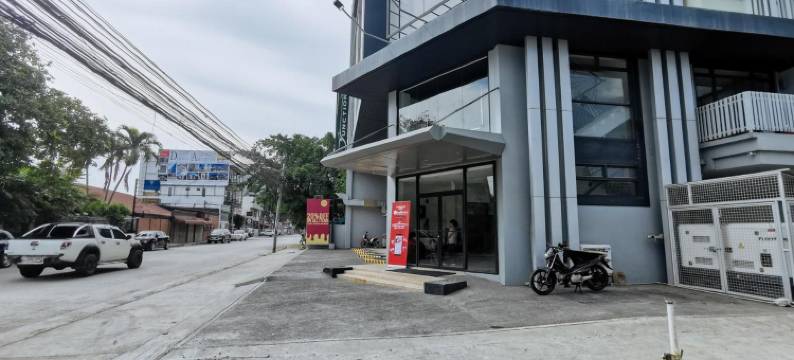 红多兹Plus酒店-近达沃菲律宾中央银行(RedDoorz Plus Near Bangko Sentral Ng Pilipinas Davao)图片