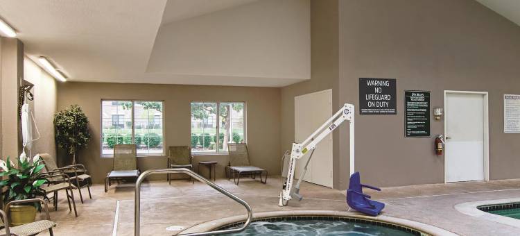 丹佛机场DIA拉昆塔温德姆套房酒店(La Quinta Inn & Suites by Wyndham Denver Airport Dia)图片