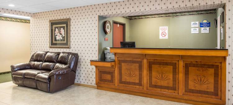 沙利文戴斯酒店(Days Inn by Wyndham Sullivan)图片