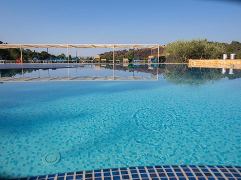 雷亚诺阿格莱尔度假村