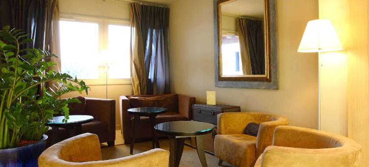 基里亚德图卢兹布拉南机场酒店(Kyriad Toulouse - Blagnac AÉROPORT)图片