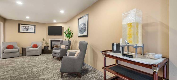 科罗拉多斯普林斯行政贝斯特韦斯特套房酒店(Best Western Executive Inn  Suites)图片