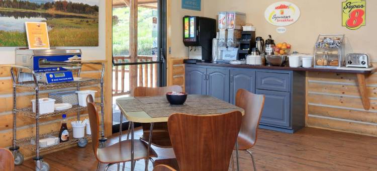 科迪速8酒店(Super 8 by Wyndham Cody)图片