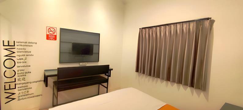 Crown Budget In Style图片