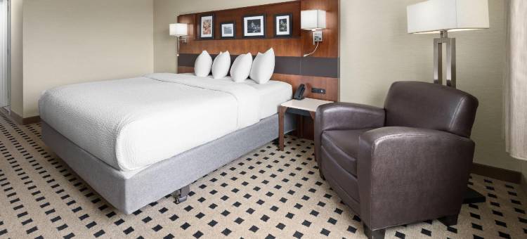 哈里斯堡宾州哈里斯酒店，温德姆Trademark精选(Penn Harris Hotel Harrisburg, Trademark by Wyndham)图片