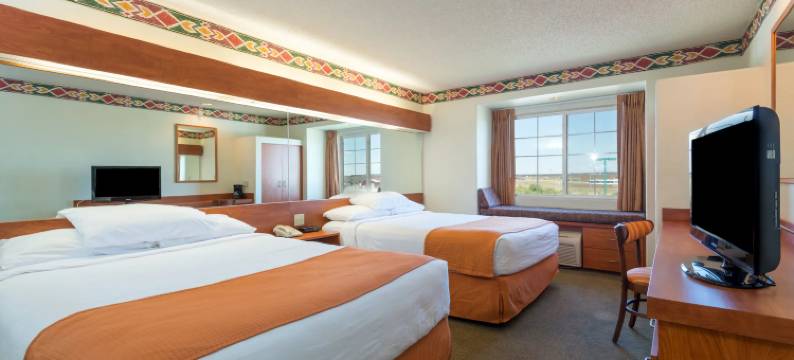 普韦布洛温德姆麦客达套房酒店(Microtel Inn & Suites by Wyndham Pueblo)图片