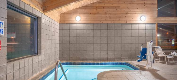 拉斯威利呗盟套房酒店(Baymont by Wyndham Lakeville)图片