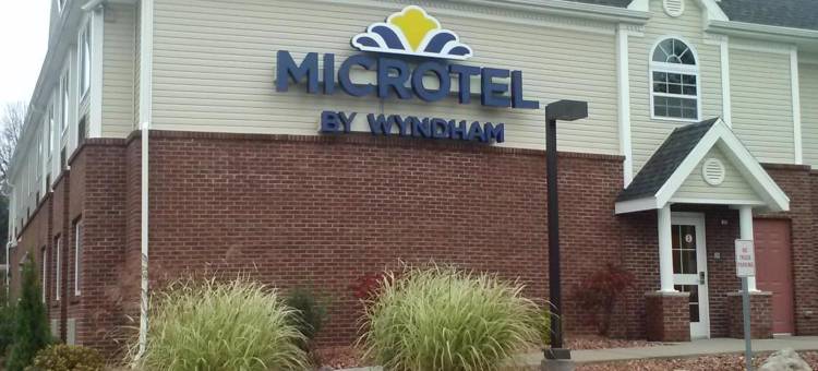 米利-罗切斯特机场麦客达套房酒店(Microtel Inn & Suites by Wyndham Chili/Rochester Airport)图片