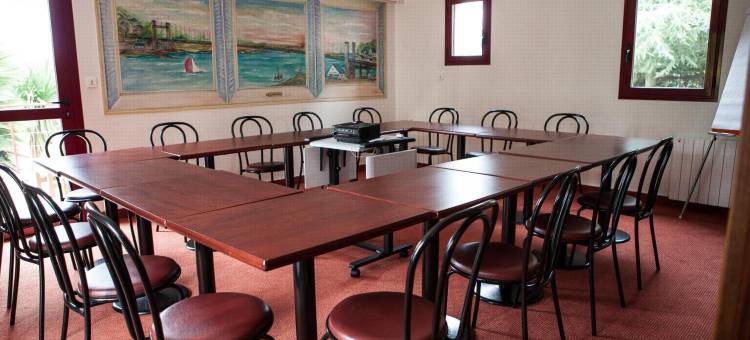勒布朗霍克英式酒店(Hotel le Branhoc - Brit Hotel Auray)图片