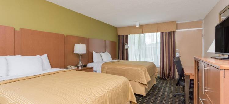 南派恩斯派恩赫斯特温德姆戴斯酒店及会议中心(Days Inn & Conf Center by Wyndham Southern Pines Pinehurst)图片