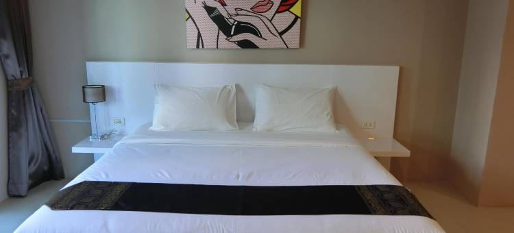 芭堤雅水晶套房酒店(Crystal Suites Pattaya)图片