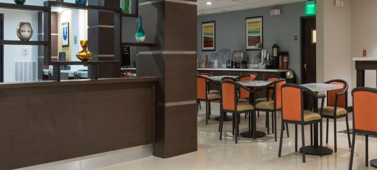 Wingate by Wyndham Sulphur Near Lake Charles图片