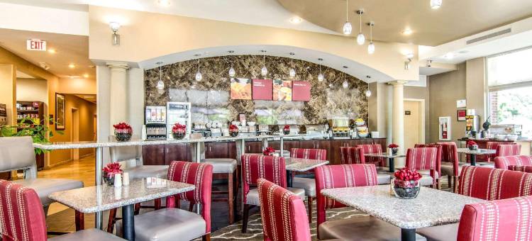 本顿维尔-罗杰斯舒适套房酒店(Comfort Suites Bentonville - Rogers)图片