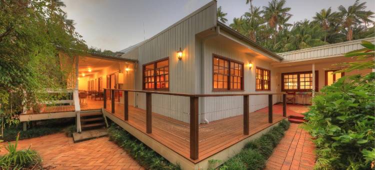 海岸巨浪小屋(Beachcomber Lodge)图片