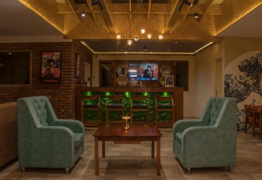 Amani Pelling Hotel Overview