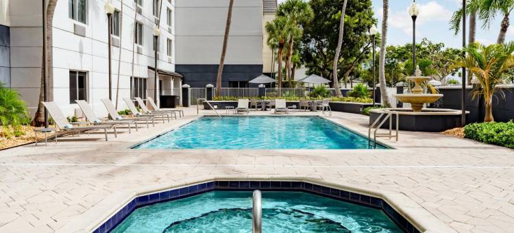 博卡－拉顿万枫酒店(Fairfield Inn & Suites Boca Raton)图片