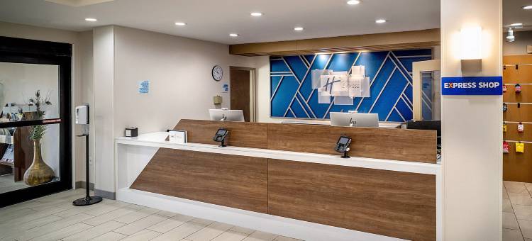 智选假日套房酒店费尔蒙特(Holiday Inn Express & Suites Fairmont)图片