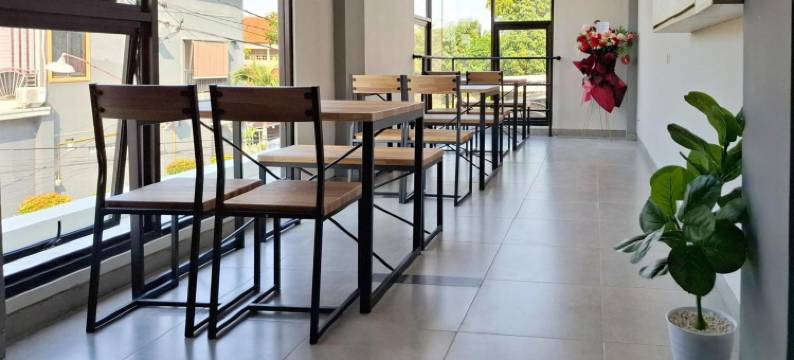 格兰德瓦洛拉西利旺宜(Grand Valora Near Sam Poo Kong Semarang Mitra RedDoorz)图片