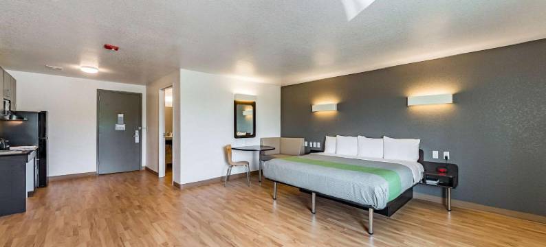 Studio 6 纽布朗费尔斯, 德克萨斯州(Studio 6 New Braunfels, TX)图片