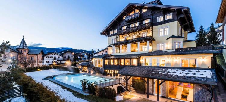 卡斯特尔鲁斯别墅酒店(Hotel Villa Kastelruth)图片