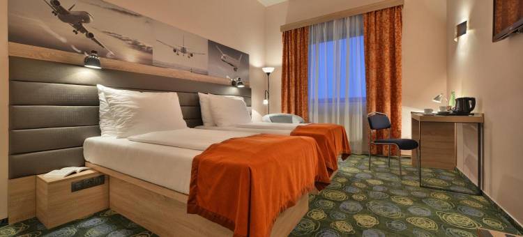 布拉格机场温德姆华美达酒店(Ramada by Wyndham Airport Prague)图片