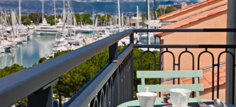 拉维拉安提伯港酒店及水疗中心(Hôtel la Villa Port d'Antibes & Spa)图片
