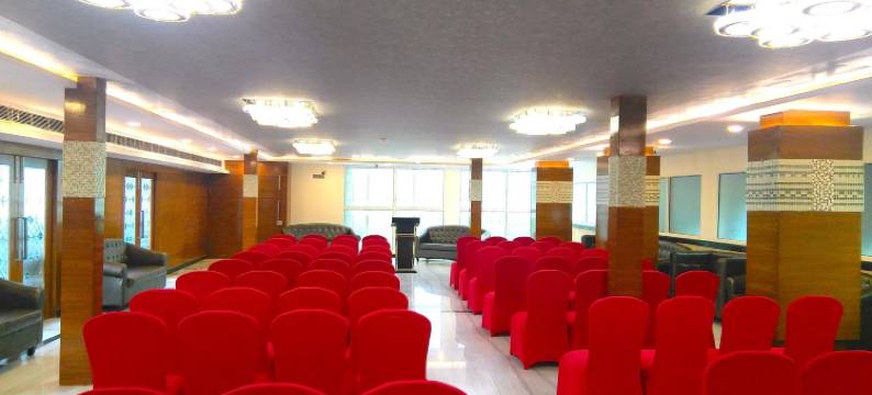 克里希纳居住酒店(Hotel Kridha Residency - Opposite Prem Mandir Vrindavan)图片