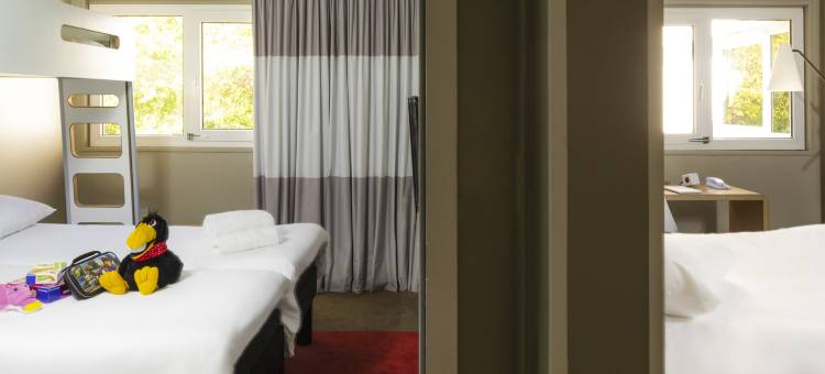 宜必思卡昂厄洛维勒萨瓦里酒店(Ibis Caen Porte d'Angleterre)图片