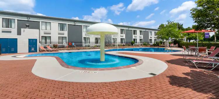 Spark by Hilton Hummelstown Hershey图片