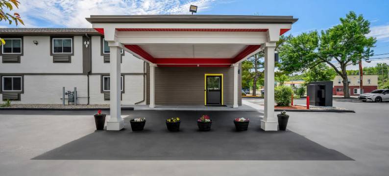 刘易斯顿奥本区速8酒店(Super 8 by Wyndham Lewiston Auburn Area)图片