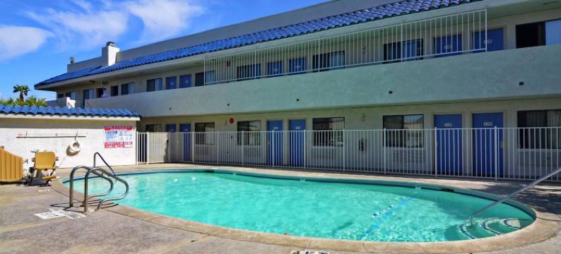 棕榈泉北6号汽车旅馆(Motel 6 North Palm Springs, CA - North)图片