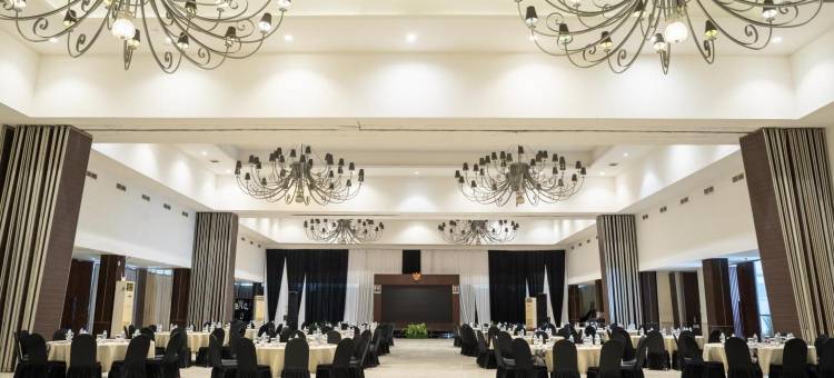 埃斯特雷亚会议酒店(Estrella Hotel & Conference)图片