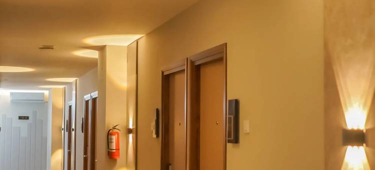 图邦弗朗特一号国王酒店(Front One Premier King Hotel)图片