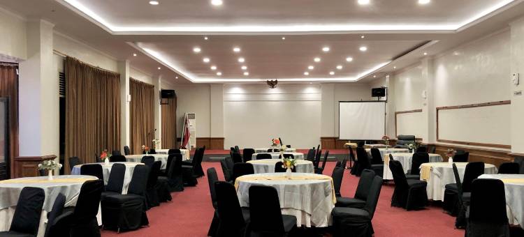 广场大酒店三宝垄(Plaza Hotel Semarang)图片